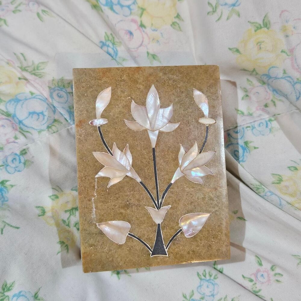 vintage cottagecore boho floral abalone inlay soapstone trinket box